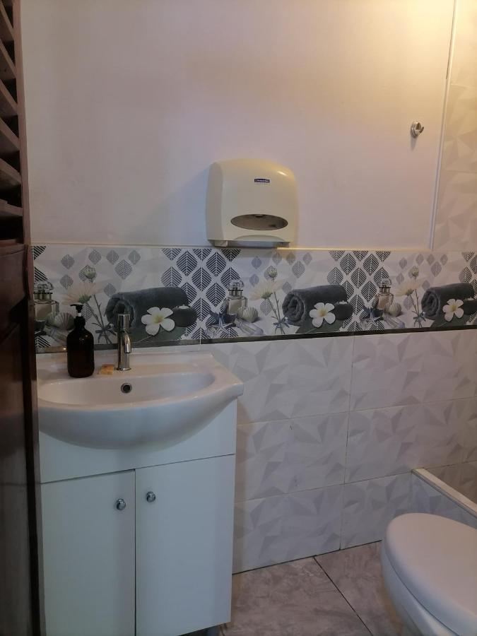 Hospedaje Restaurante El Hombre ปวยร์โต จิกามา ภายนอก รูปภาพ