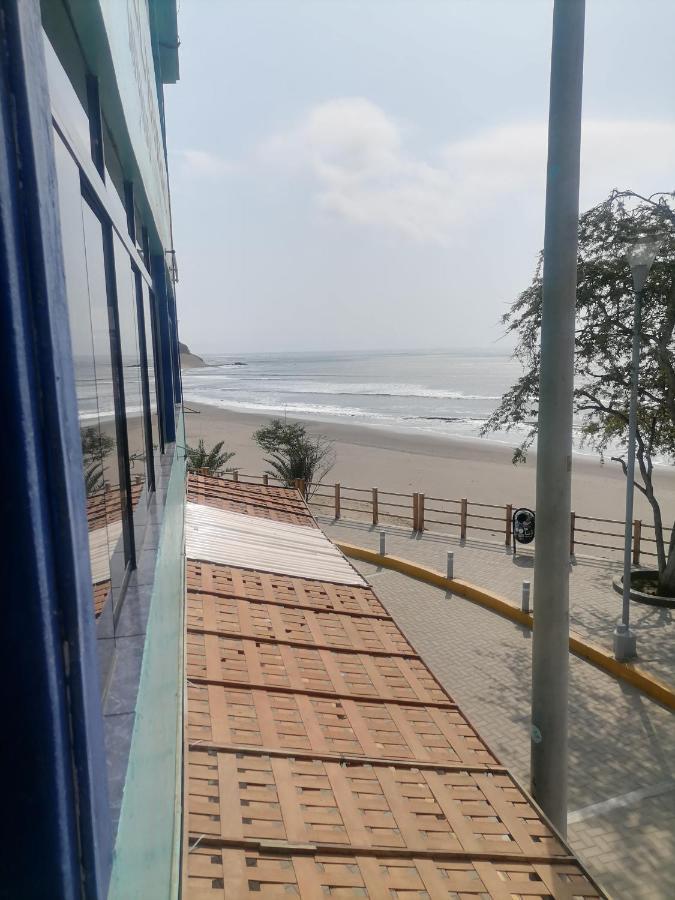 Hospedaje Restaurante El Hombre ปวยร์โต จิกามา ภายนอก รูปภาพ